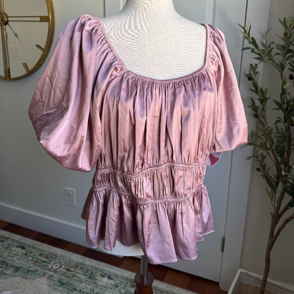 ARULA Pink Puff Sleeve Blouse